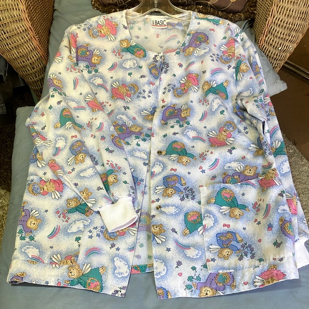 2/$30Simply Basic Scrub Jacket Angel Bears Lite Blue